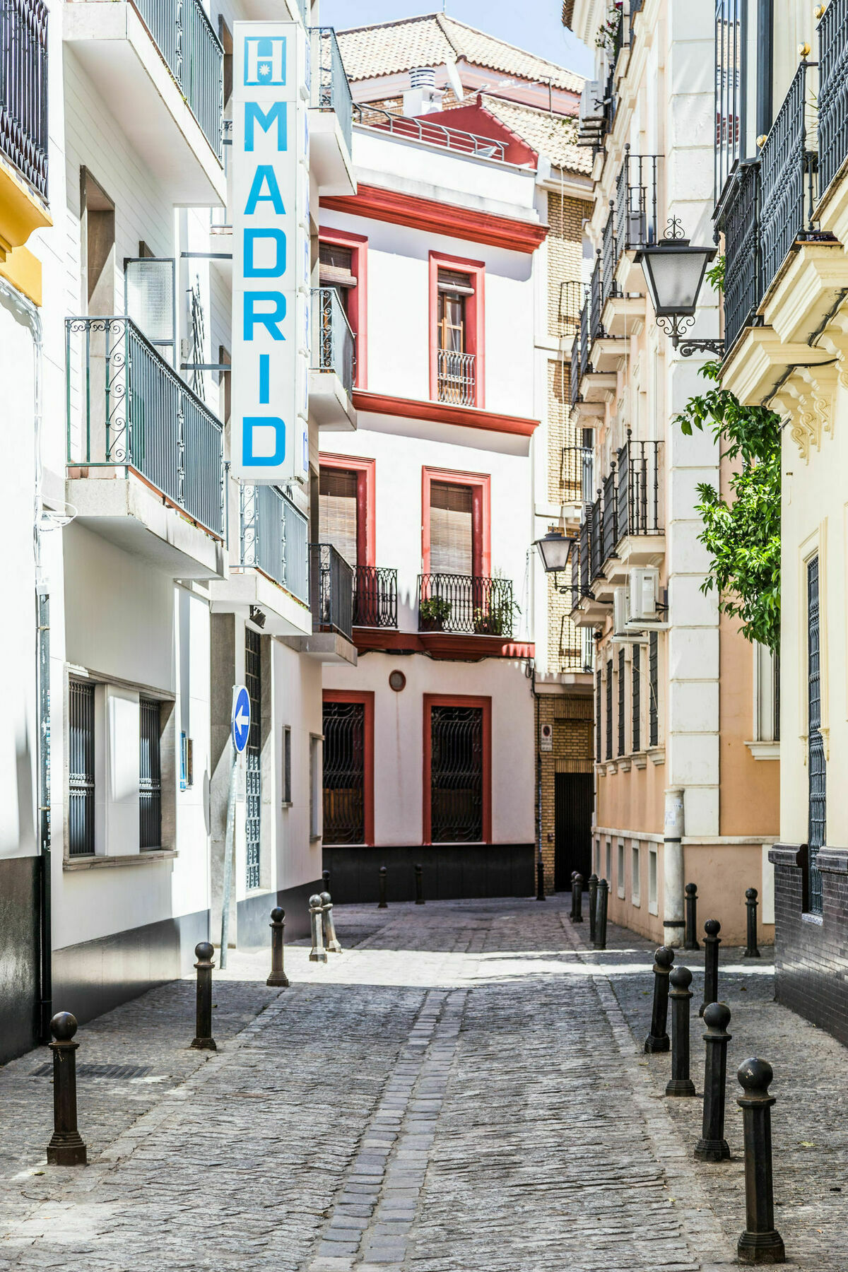 Hotel Madrid De Sevilla Exterior photo